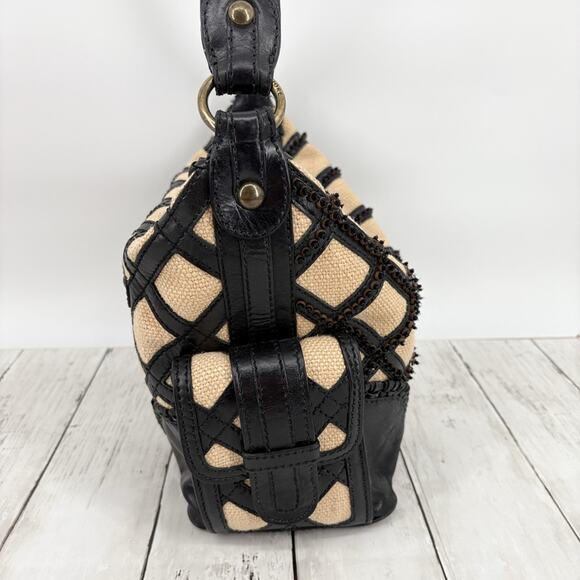 Vintage Isabella Fiore Women’s Black and Tan Leather Fabric Lattice Shoulder Bag - Picture 3 of 14